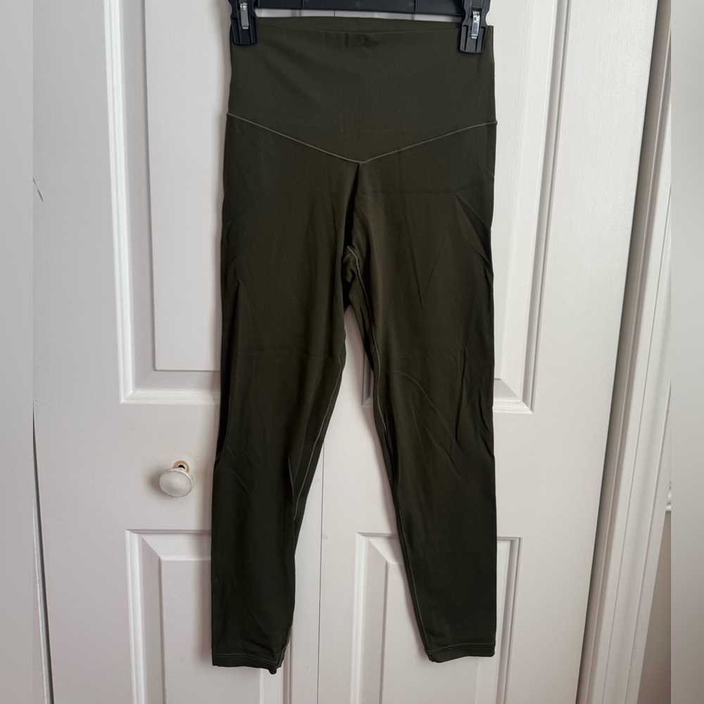 AE Women’s Green Athletic Leggings